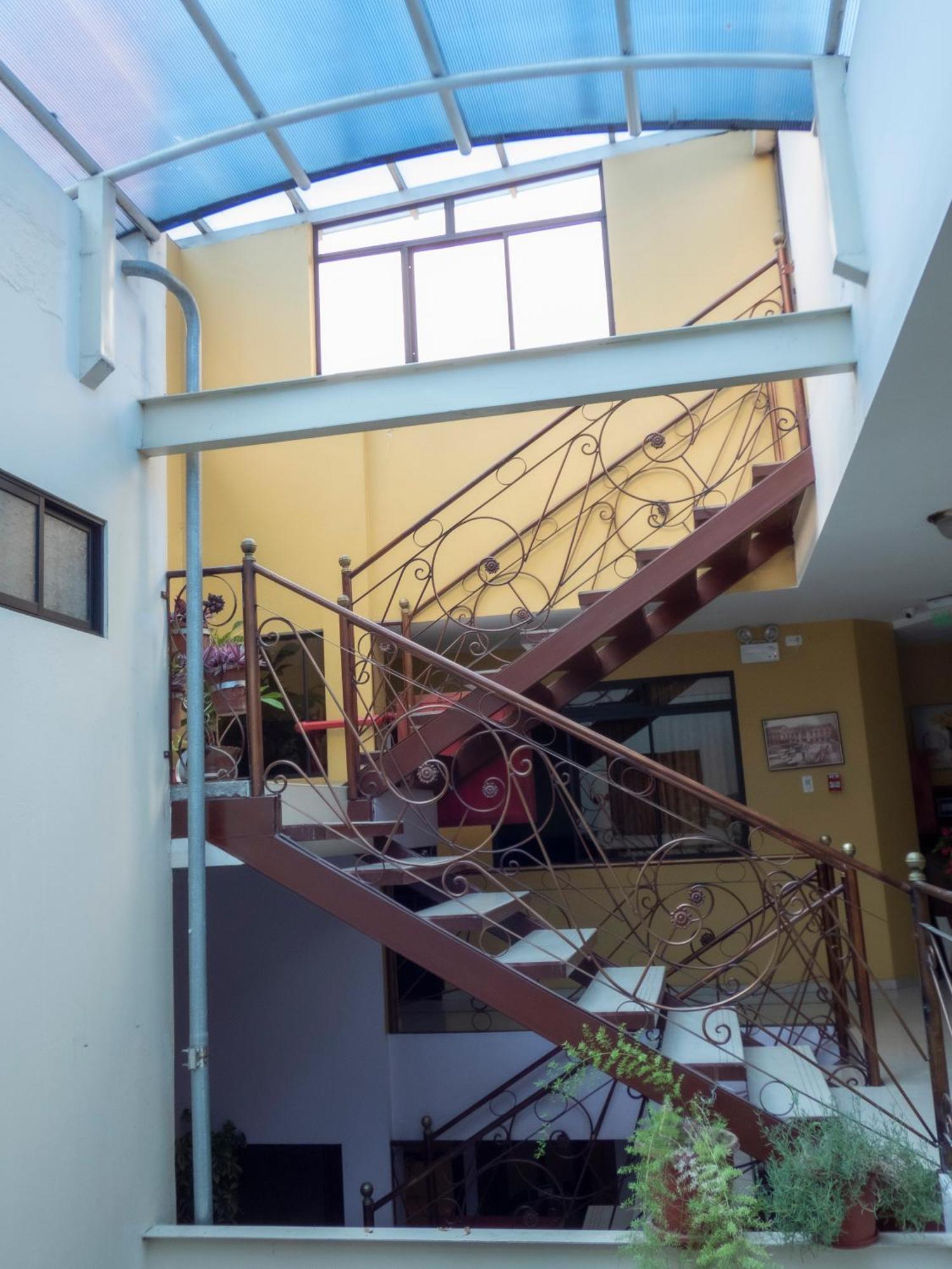 Hotel El Ejido Quito Eksteriør bilde